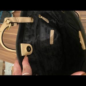 Black medium MK purse needs new straps